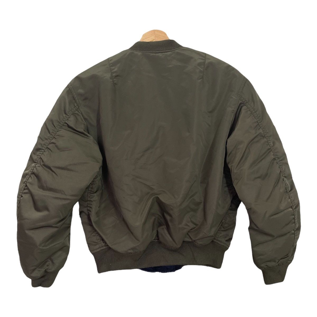 Undercover × Uniqlo Uniqlo x Undercover Reversible Zipper Bomber Jacket Size S Size US S / EU 44-46 / 1 - 7 Thumbnail