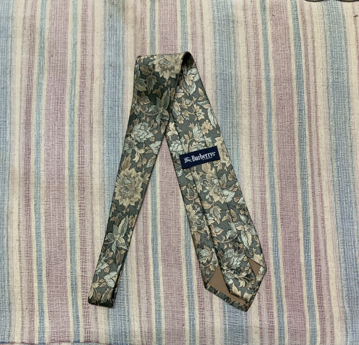 Burberry Vintage BURBERRY SILK TIE Size ONE SIZE - 1 Thumbnail