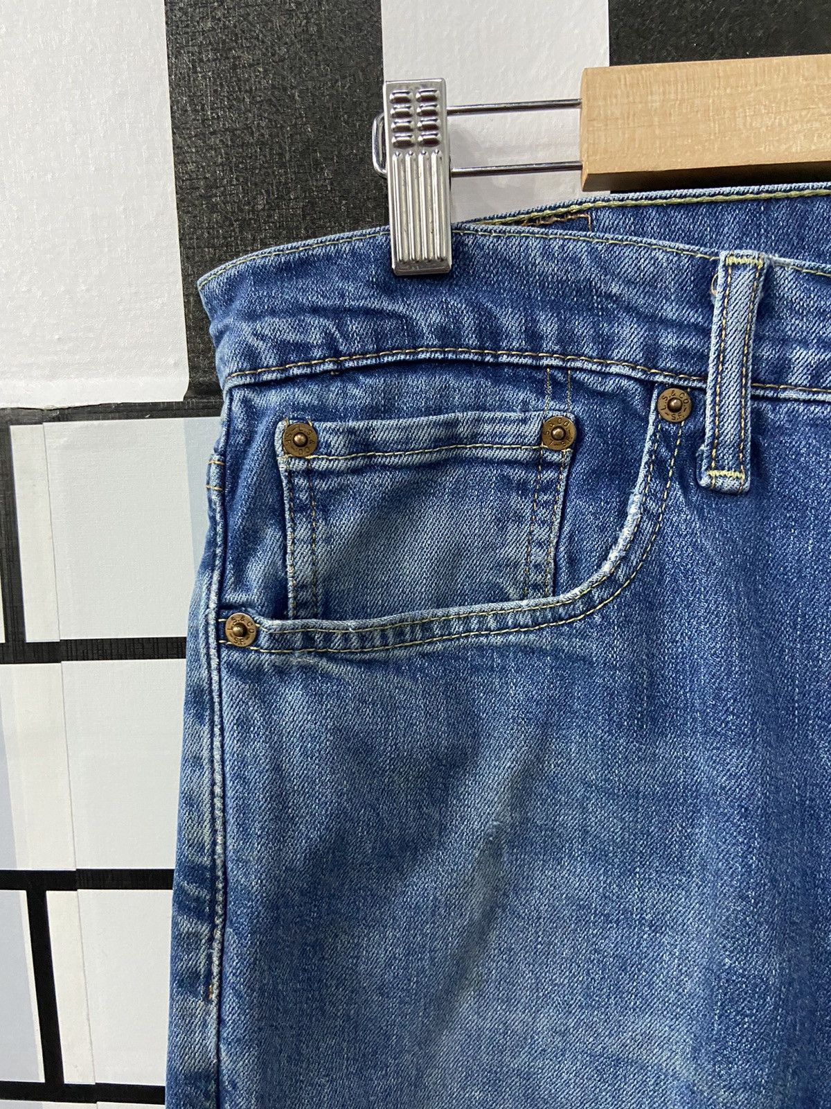 Levi's × Vintage Vintage Levi’s 511 Distressed Blue Wash Denim Pants Size US 33 - 10 Thumbnail