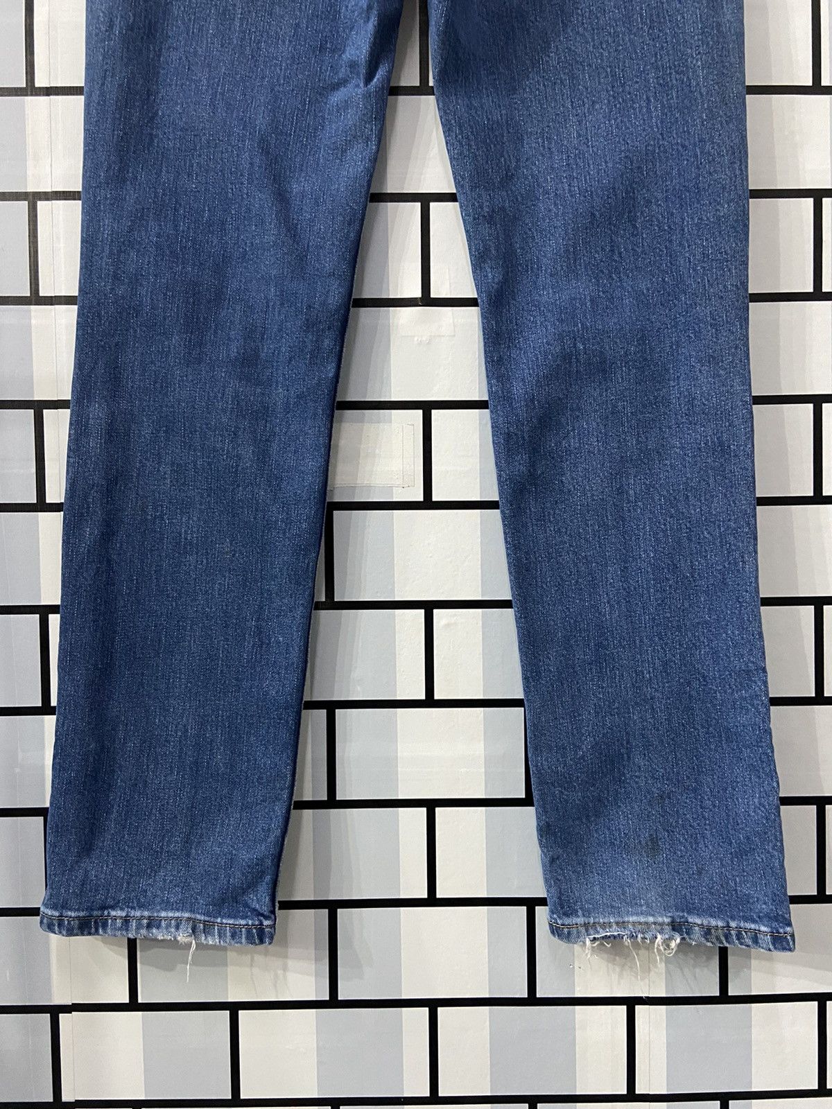 Levi's × Vintage Vintage Levi’s 511 Distressed Blue Wash Denim Pants Size US 33 - 13 Thumbnail