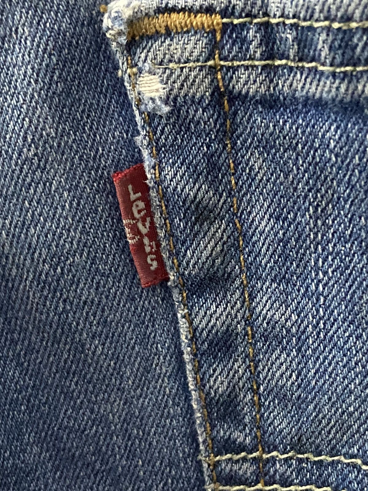 Levi's × Vintage Vintage Levi’s 511 Distressed Blue Wash Denim Pants Size US 33 - 18 Thumbnail