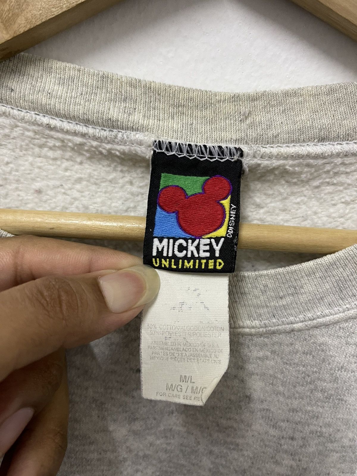 Disney × Japanese Brand × Vintage Vintage 90s Anime Disney Mickey Mouse Crewneck Sweatshirt Size US M / EU 48-50 / 2 - 4 Thumbnail