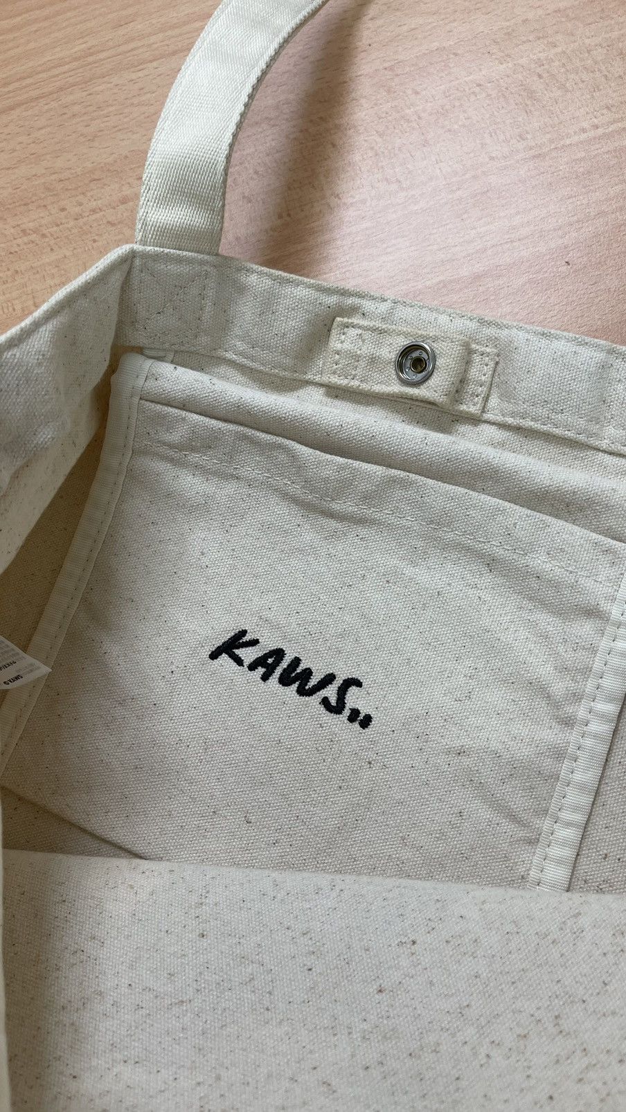 Japanese Brand Kaws x Uniqlo Tote Bag Size ONE SIZE - 8 Thumbnail