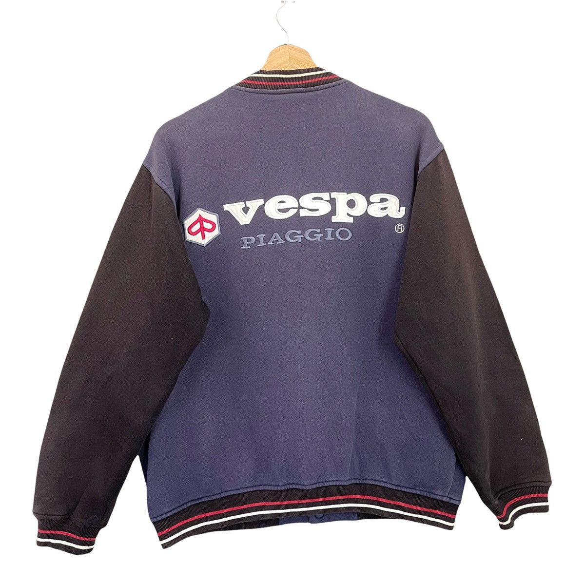 Japanese Brand × Vintage Vintage 90s Piaggo Vespa Big Logo Embroidered Varsity Size M Size US M / EU 48-50 / 2 - 1 Thumbnail