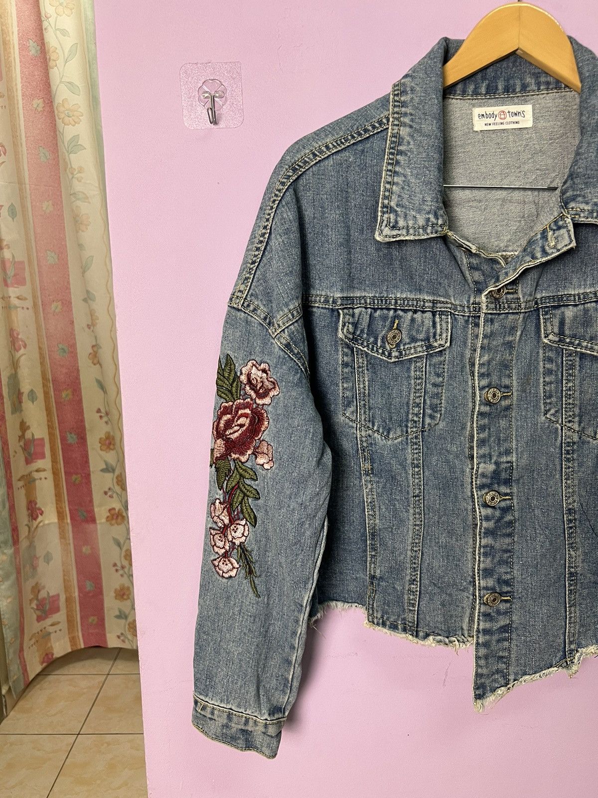 Other 🔥Cropped Flower Embroidery Denim Jacket Size L / US 10 / IT 46 - 5 Thumbnail