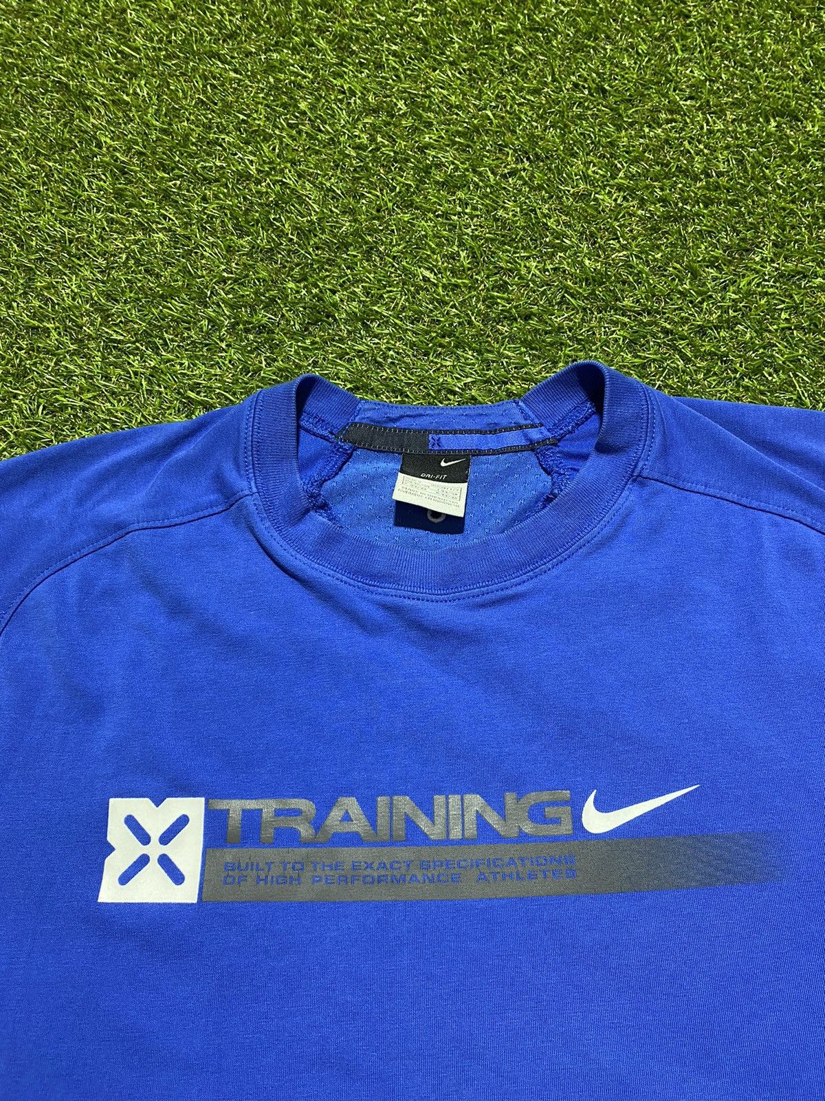 Nike Vintage 90s Nike Training tee streetwear swoosh size S Size US S / EU 44-46 / 1 - 2 Thumbnail