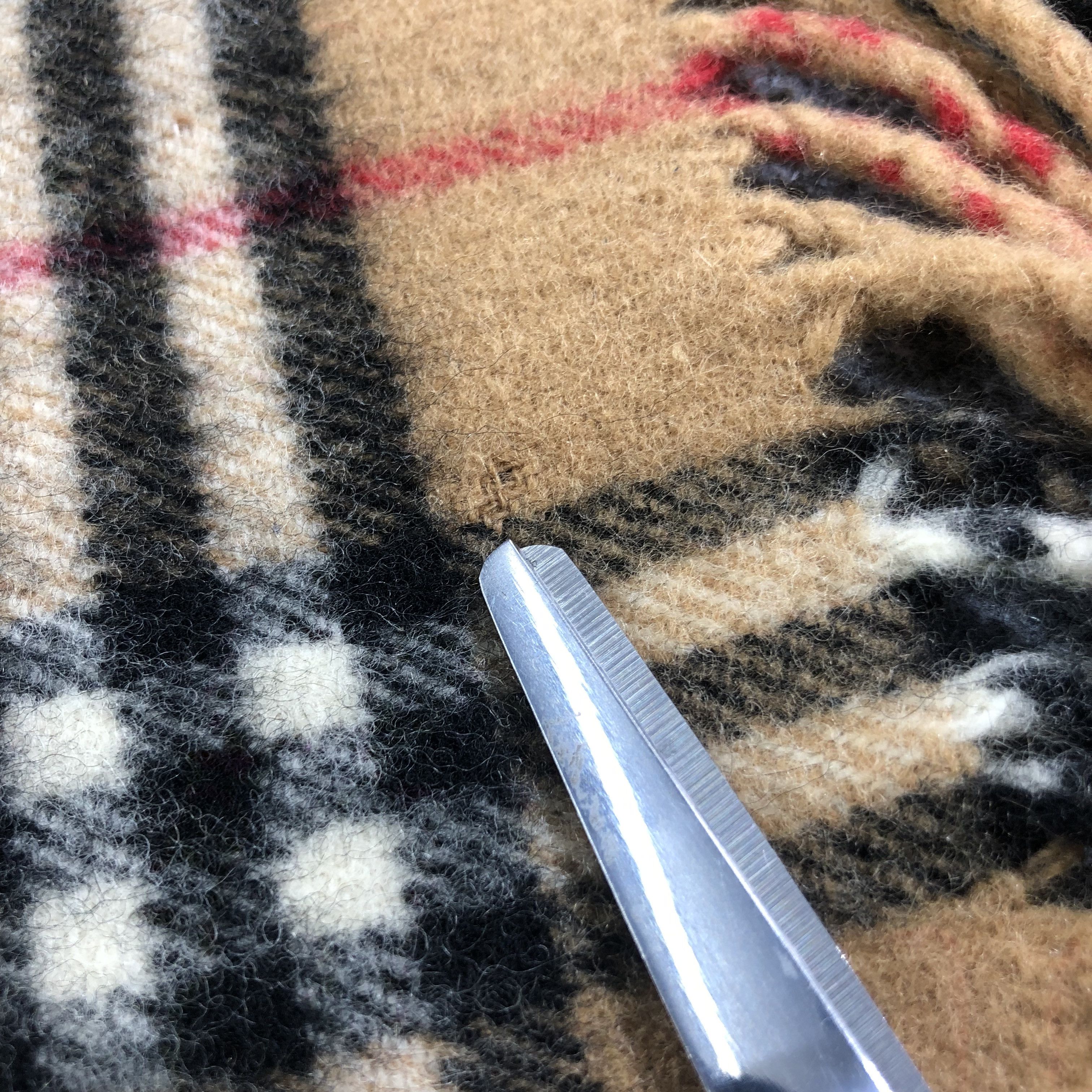 Burberry Burberrys Nova Check Tan Wool Scarf Muffler V1096 Size ONE SIZE - 7 Thumbnail