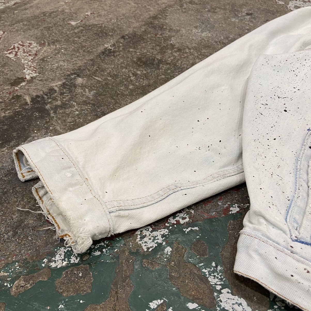 Levi's × Vintage Reworked Vintage 1990s Levi's Denim Jacket Size US L / EU 52-54 / 3 - 7 Thumbnail