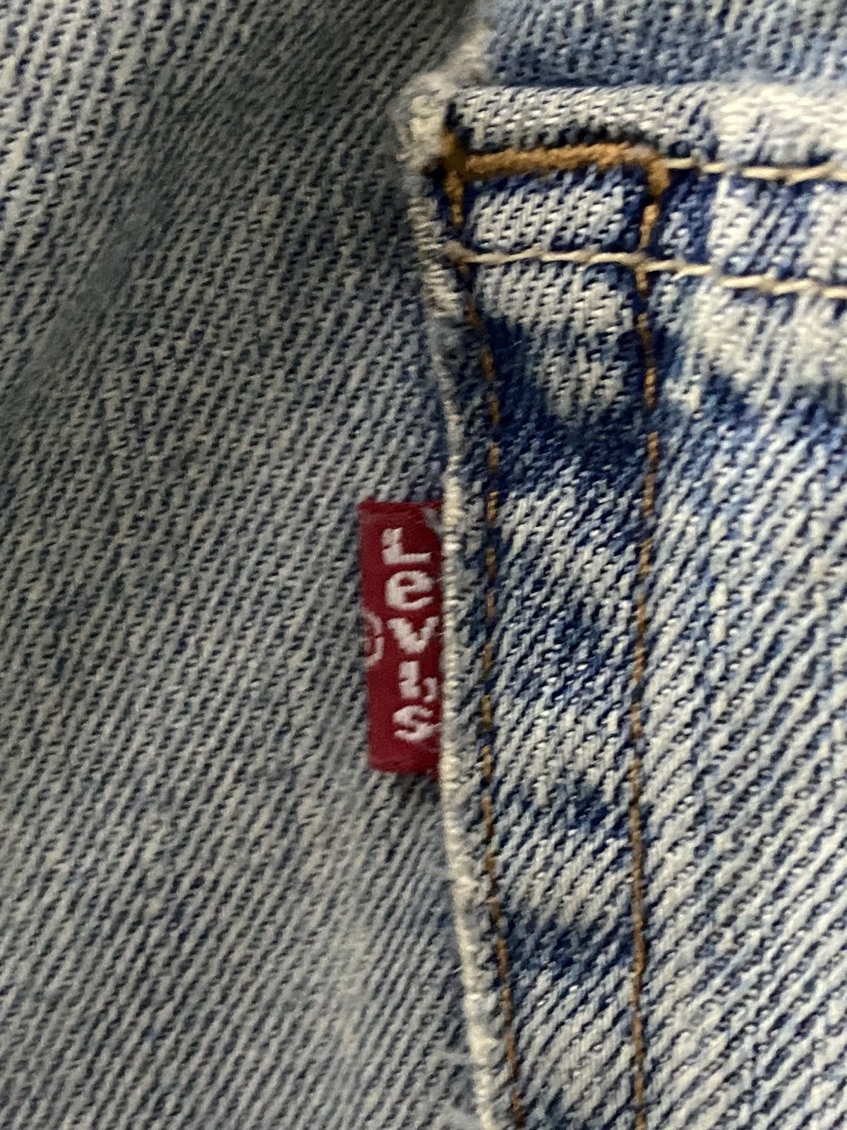 Levi's × Vintage Vintage Levi’s 569 Distressed Light Wash Denim Pants Size US 36 / EU 52 - 14 Thumbnail