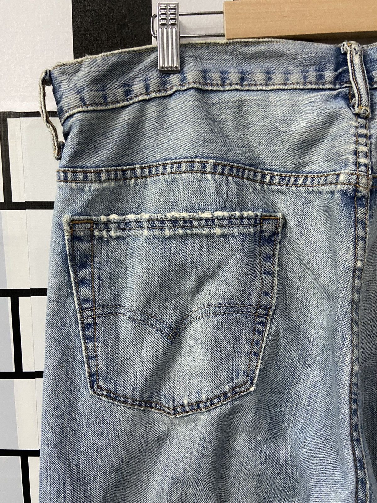 Levi's × Vintage Vintage Levi’s 569 Distressed Light Wash Denim Pants Size US 36 / EU 52 - 11 Thumbnail