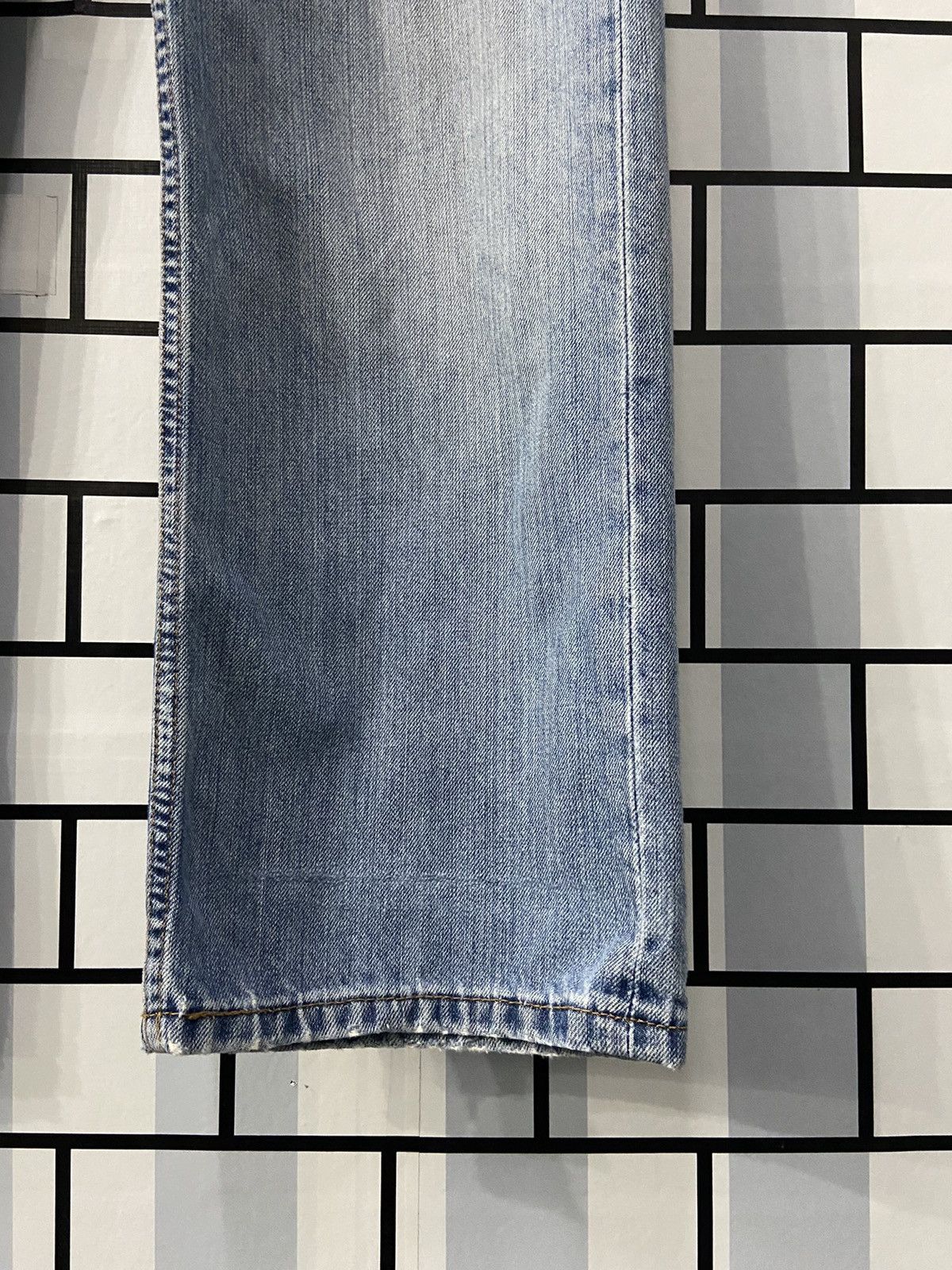 Levi's × Vintage Vintage Levi’s 569 Distressed Light Wash Denim Pants Size US 36 / EU 52 - 5 Thumbnail