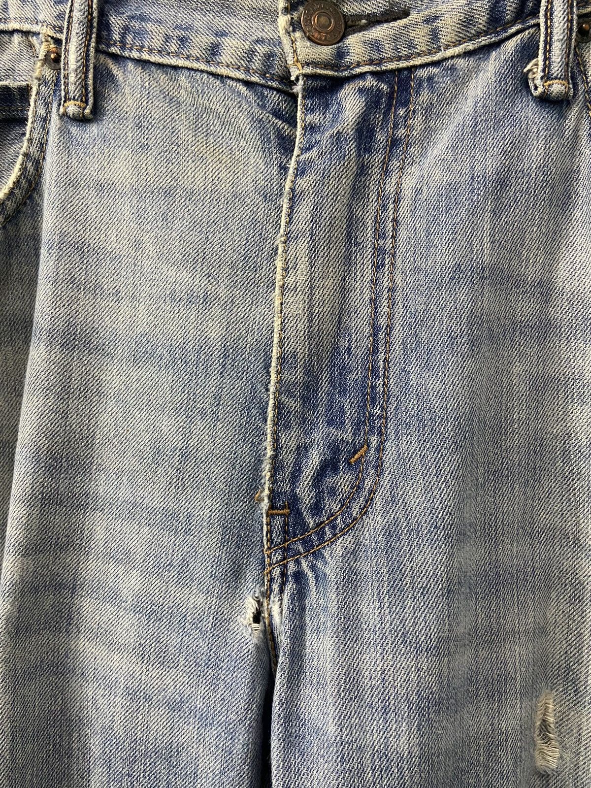 Levi's × Vintage Vintage Levi’s 569 Distressed Light Wash Denim Pants Size US 36 / EU 52 - 8 Thumbnail