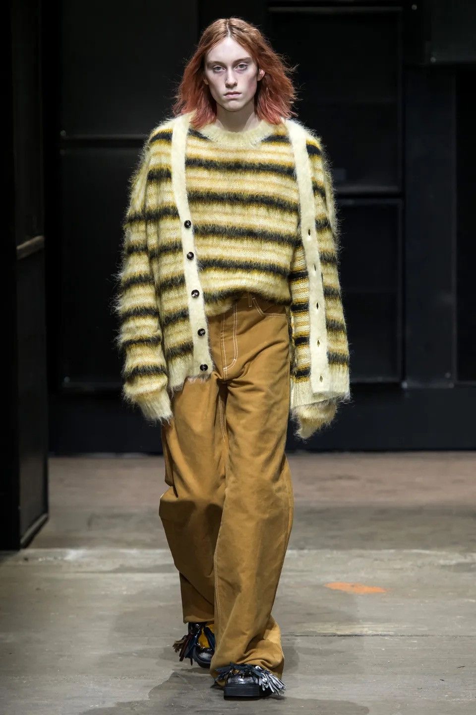 Marni FW19 Marni fuzzy wuzzy mohair bee 🐝 jumper grail rare 😍😍😍 Size US L / EU 52-54 / 3 - 3 Thumbnail