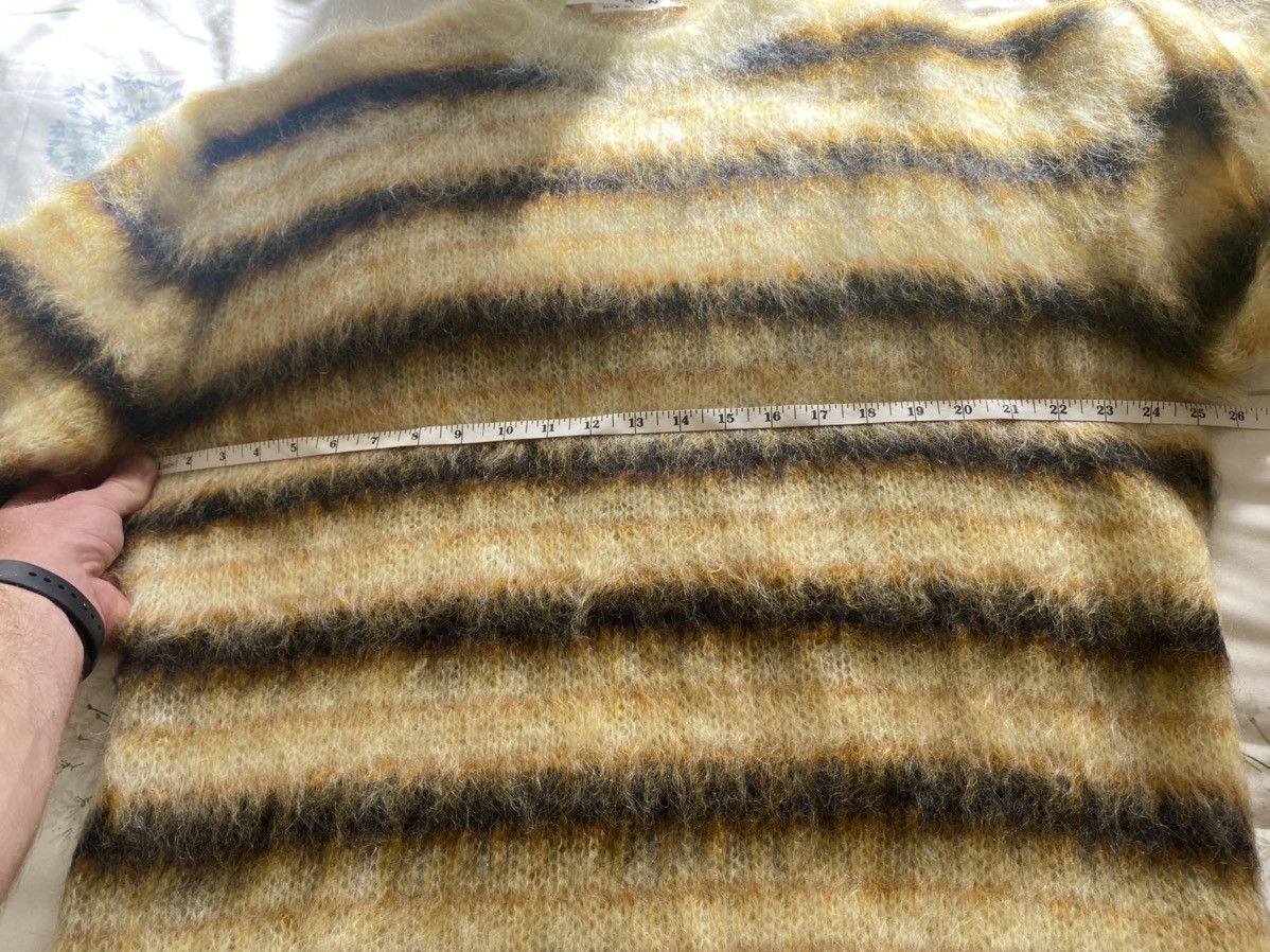 Marni FW19 Marni fuzzy wuzzy mohair bee 🐝 jumper grail rare 😍😍😍 Size US L / EU 52-54 / 3 - 8 Thumbnail