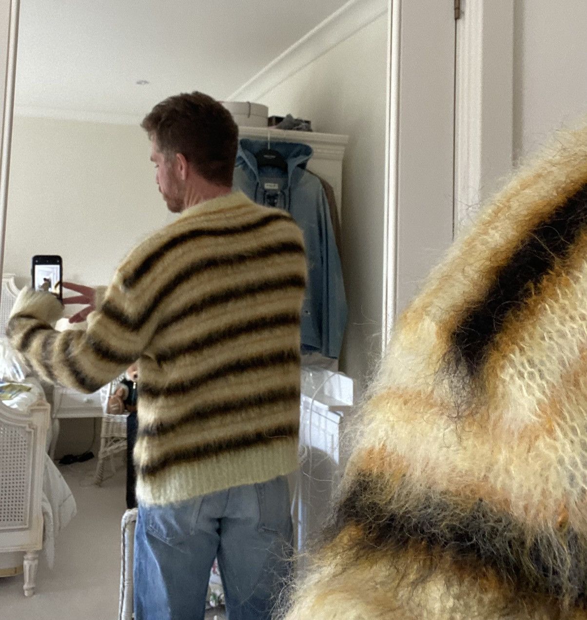 Marni FW19 Marni fuzzy wuzzy mohair bee 🐝 jumper grail rare 😍😍😍 Size US L / EU 52-54 / 3 - 6 Thumbnail