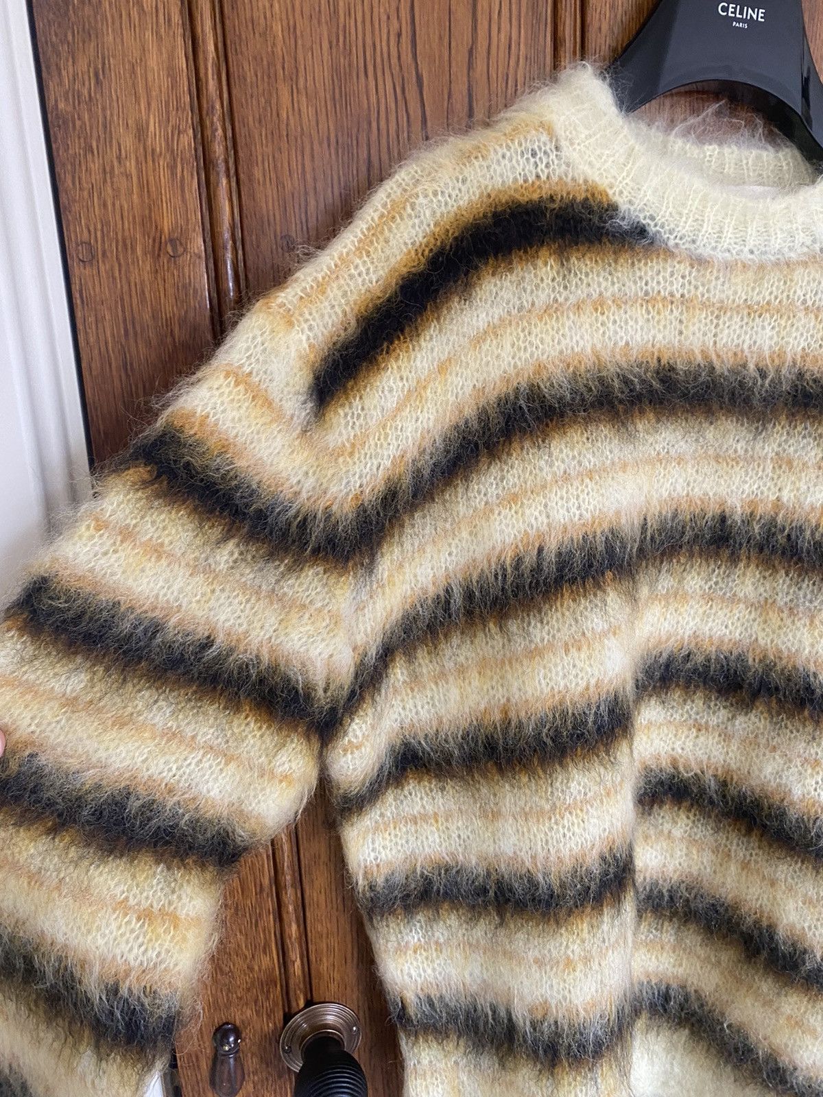 Marni FW19 Marni fuzzy wuzzy mohair bee 🐝 jumper grail rare 😍😍😍 Size US L / EU 52-54 / 3 - 12 Thumbnail