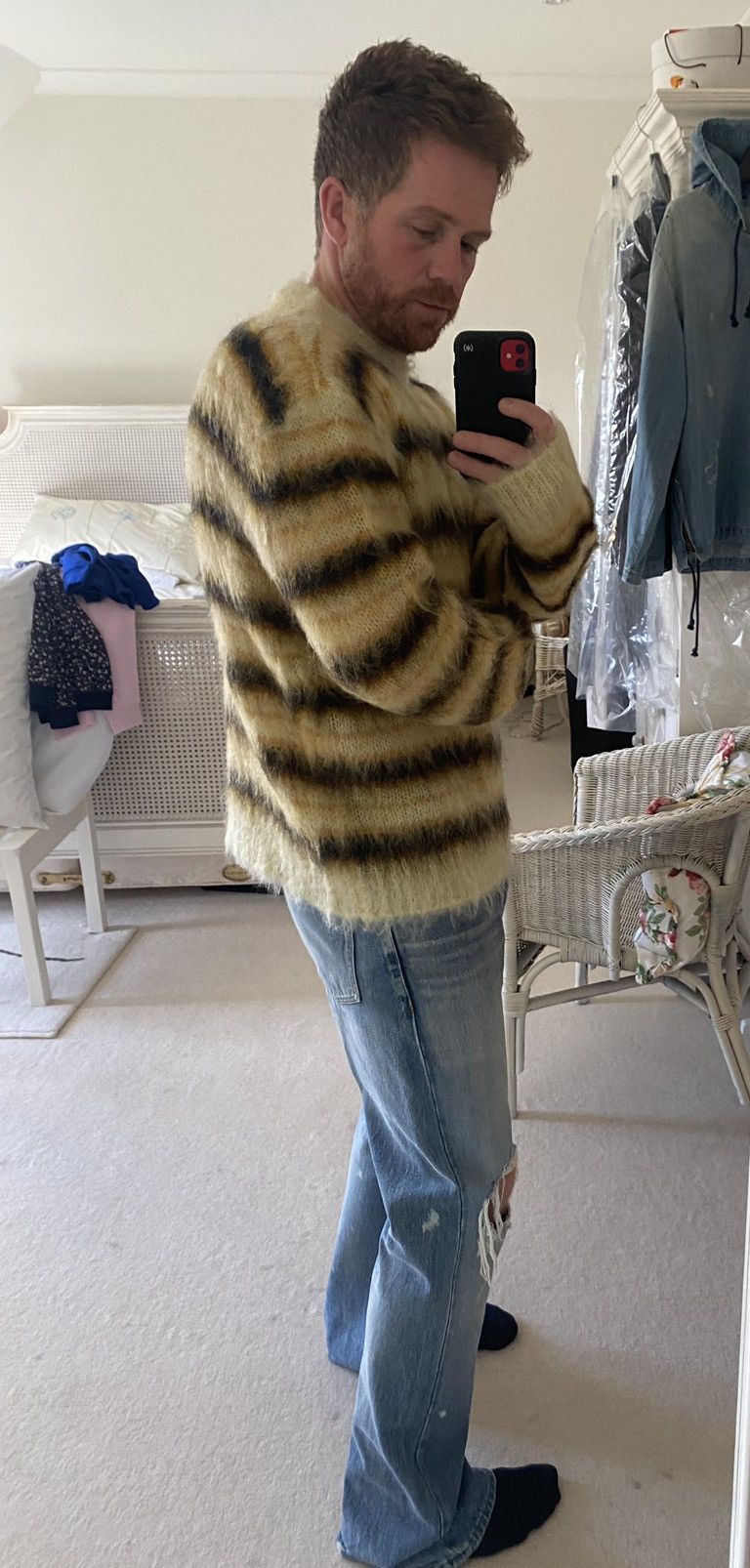 Marni FW19 Marni fuzzy wuzzy mohair bee 🐝 jumper grail rare 😍😍😍 Size US L / EU 52-54 / 3 - 5 Thumbnail