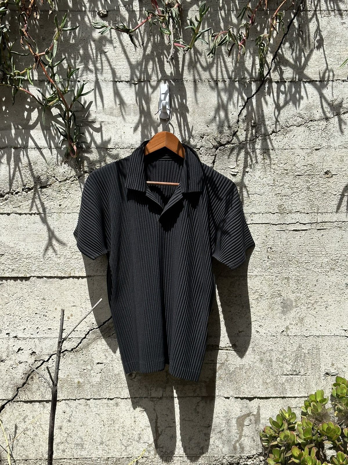 Homme Plisse Issey Miyake × Issey Miyake RARE GRAIL homme plisse issey  miyake pleated polo shirt | Grailed