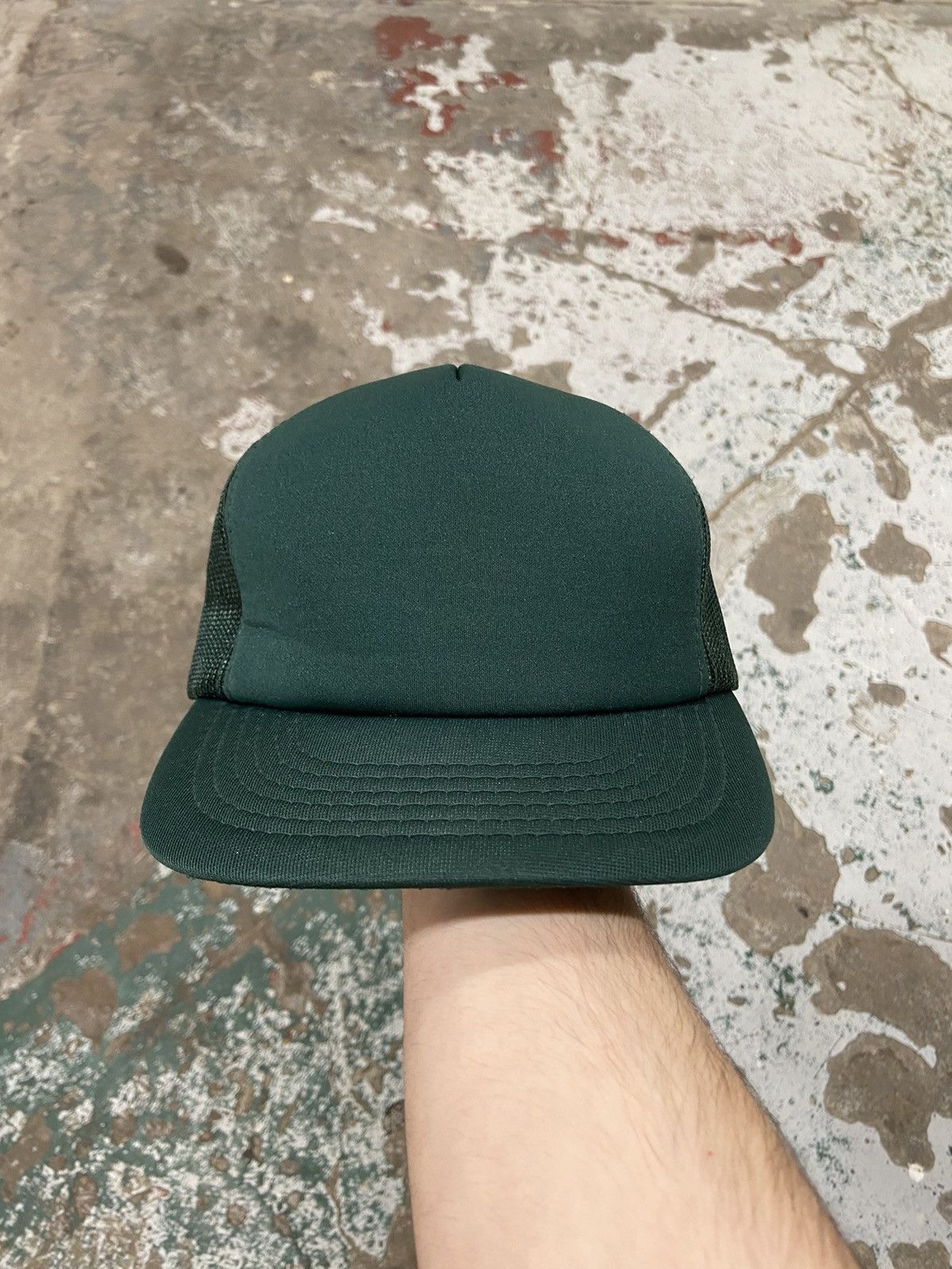 Vintage Vintage 1990s Forest Green Trucker Hat Size ONE SIZE - 1 Thumbnail
