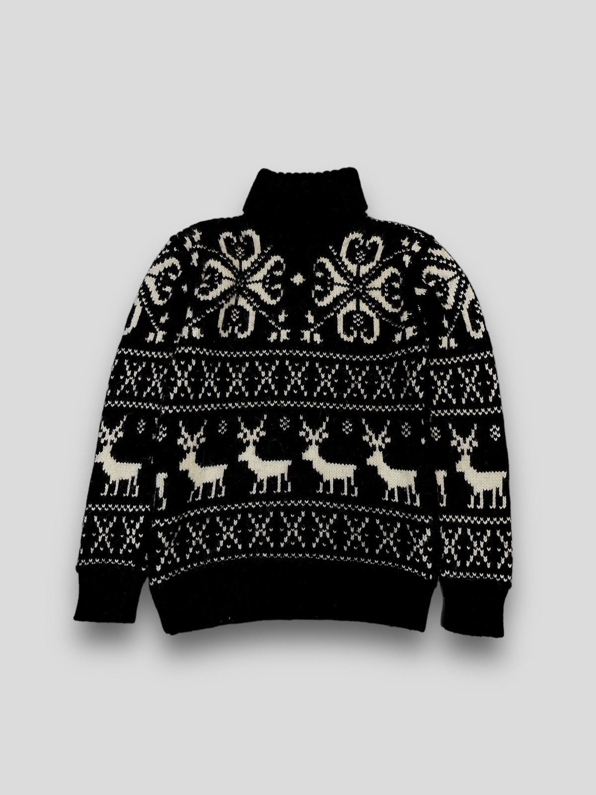 image of Dolce Gabbana Aw21 Dolce & Gabbana Artwork Knitted Alpaca Wool Sweater in Black/White (Size Large)