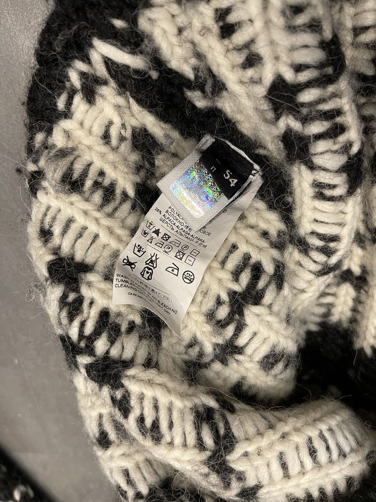 Dolce & Gabbana AW21 Dolce & Gabbana Artwork Knitted Alpaca Wool Sweater Size US L / EU 52-54 / 3 - 12 Thumbnail