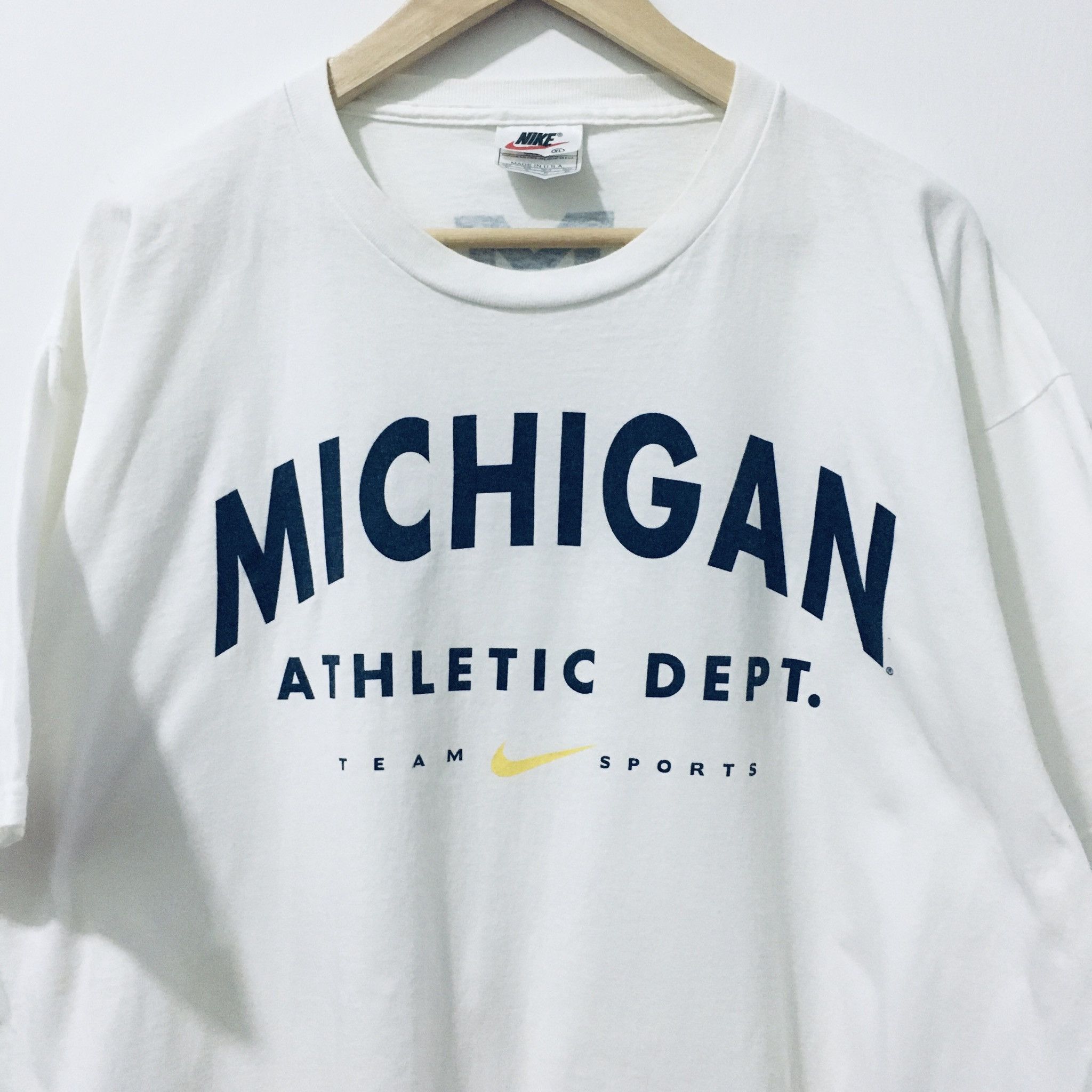 Nike × Vintage Vintage 90s x Nike x Michigan Athletic Depart Team sport Size US XL / EU 56 / 4 - 2 Thumbnail