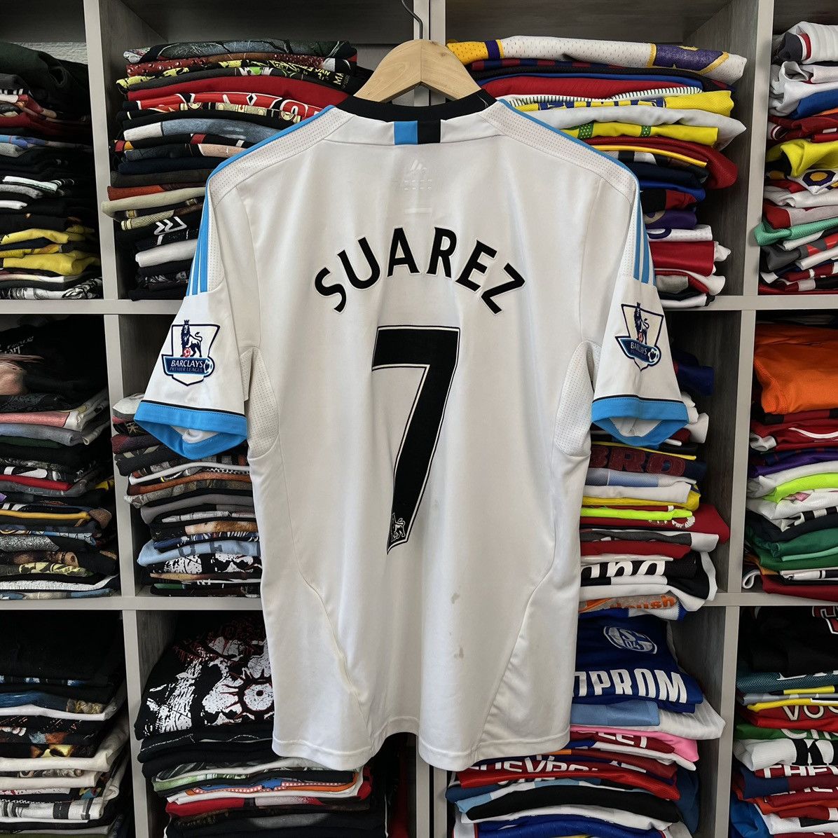 Adidas 2011/12 ADIDAS LIVERPOOL THIRD #7 SUAREZ SOCCER JERSEY SHIRT Size US S / EU 44-46 / 1 - 1 Thumbnail