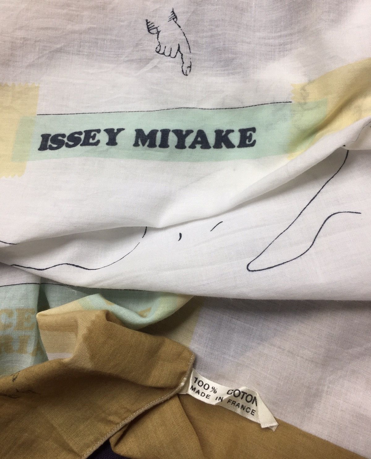 Issey Miyake RARE❗️ISSEY MIYAKE TADANORI YOKOO FULLPRINT BANDANA Size ONE SIZE - 7 Thumbnail