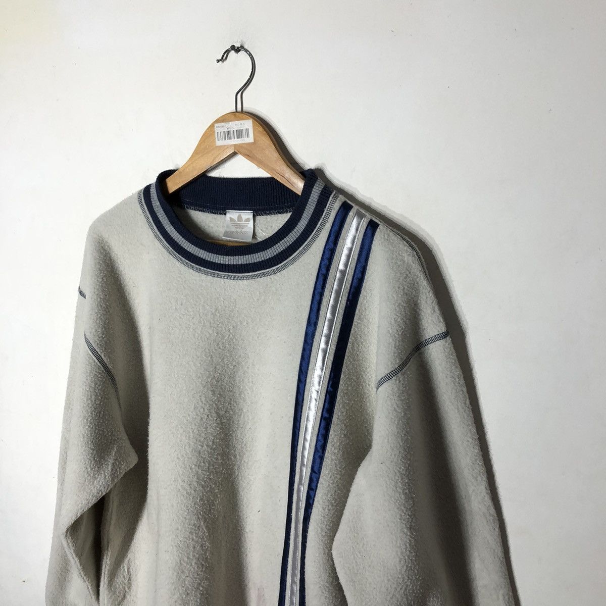 Adidas Vintage Adidas Sweatshirt Inspired by Band Tees Run DMC Size US L / EU 52-54 / 3 - 5 Thumbnail