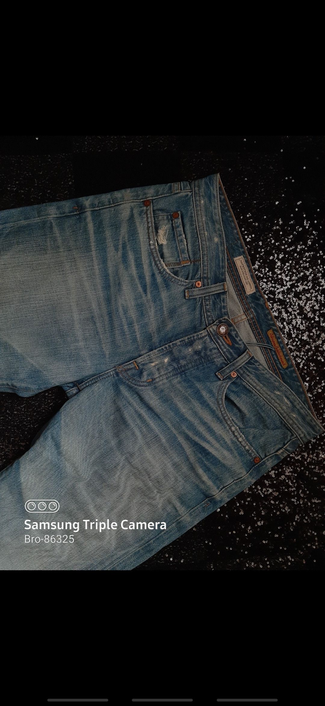 AG Adriano Goldschmied AG ITALIAN FASHION DESIGNER SLIM STRAIGHT LEG DISTRESE DENI Size US 31 - 3 Thumbnail