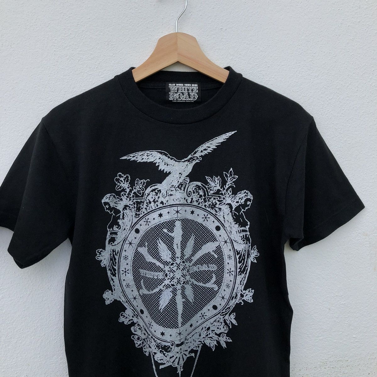 Band Tees GLAY DOME TOUR 2005 WHITE ROAD BIG LOGO Size US M / EU 48-50 / 2 - 3 Thumbnail