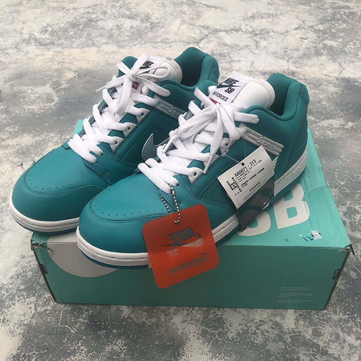Nike × Supreme Supreme x Air Force 2 Low Teal 2017 Size US 11 / EU 44 - 1 Thumbnail