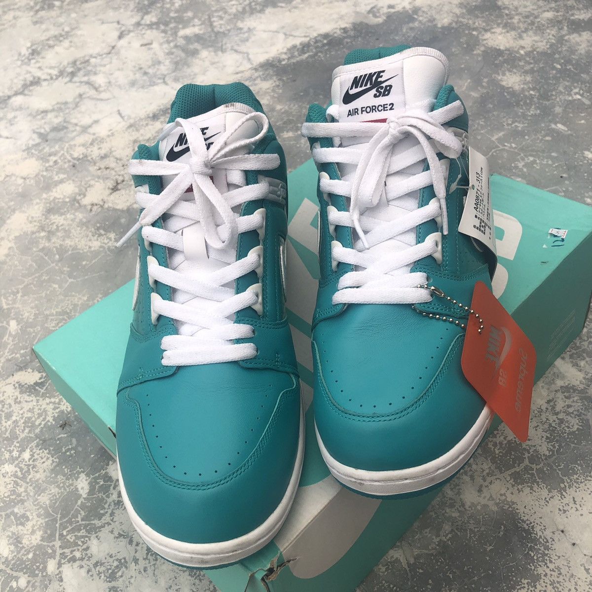 Nike × Supreme Supreme x Air Force 2 Low Teal 2017 Size US 11 / EU 44 - 6 Thumbnail