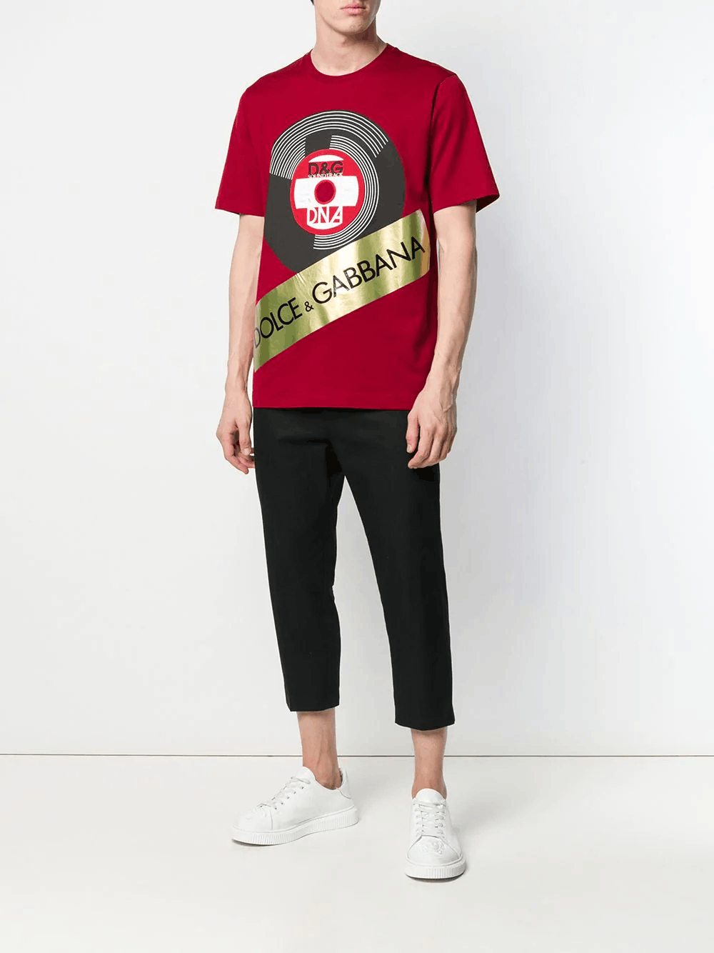 Dolce & Gabbana $620 DOLCE & GABBANA red record logo t-shirt Small / 46 EU Size US S / EU 44-46 / 1 - 1 Thumbnail