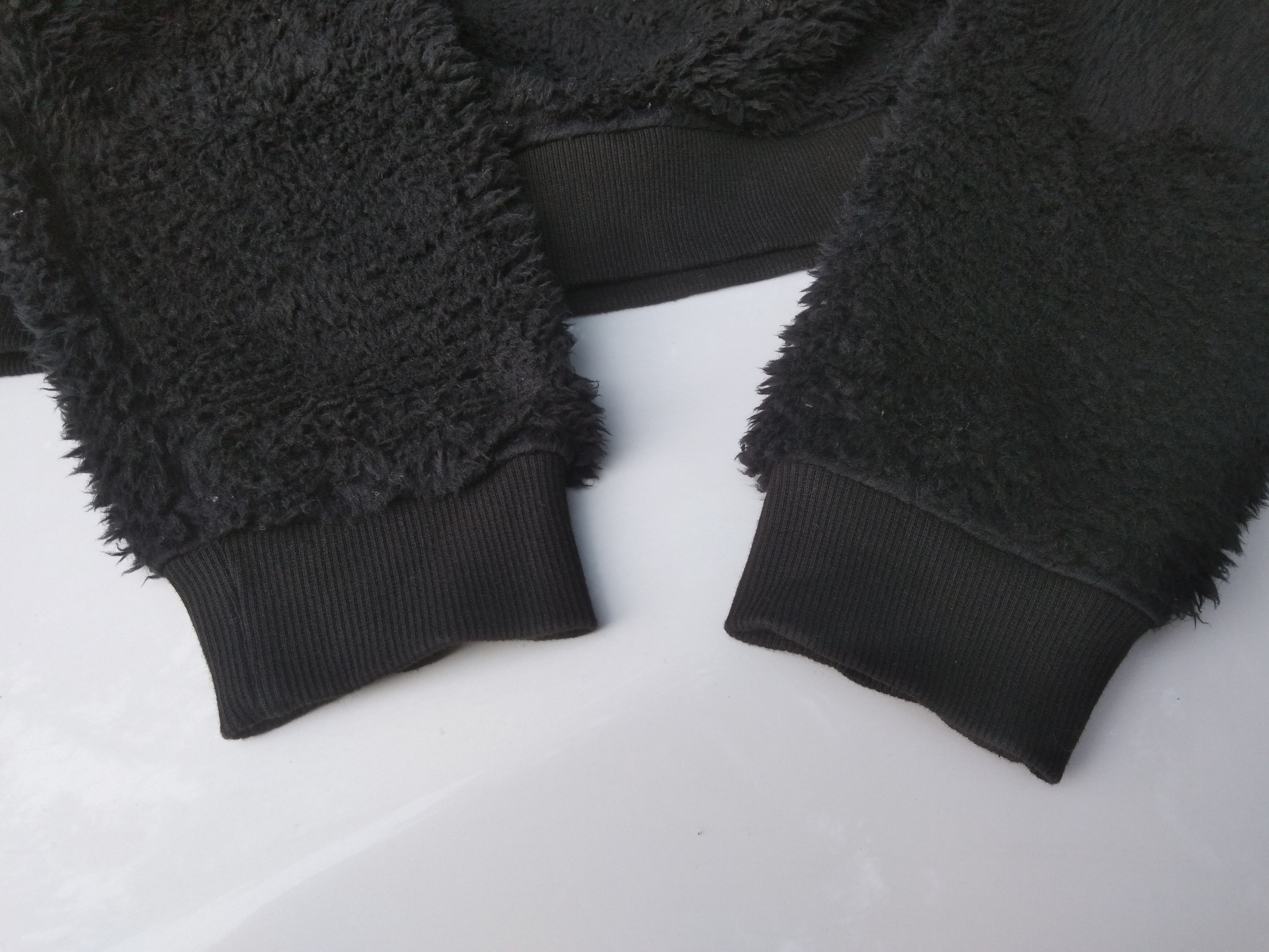 Japanese Brand × Uniqlo UNIQLO FAUX FUR FLEECE CROPPED SWEATSHIRT Size US M / EU 48-50 / 2 - 4 Thumbnail