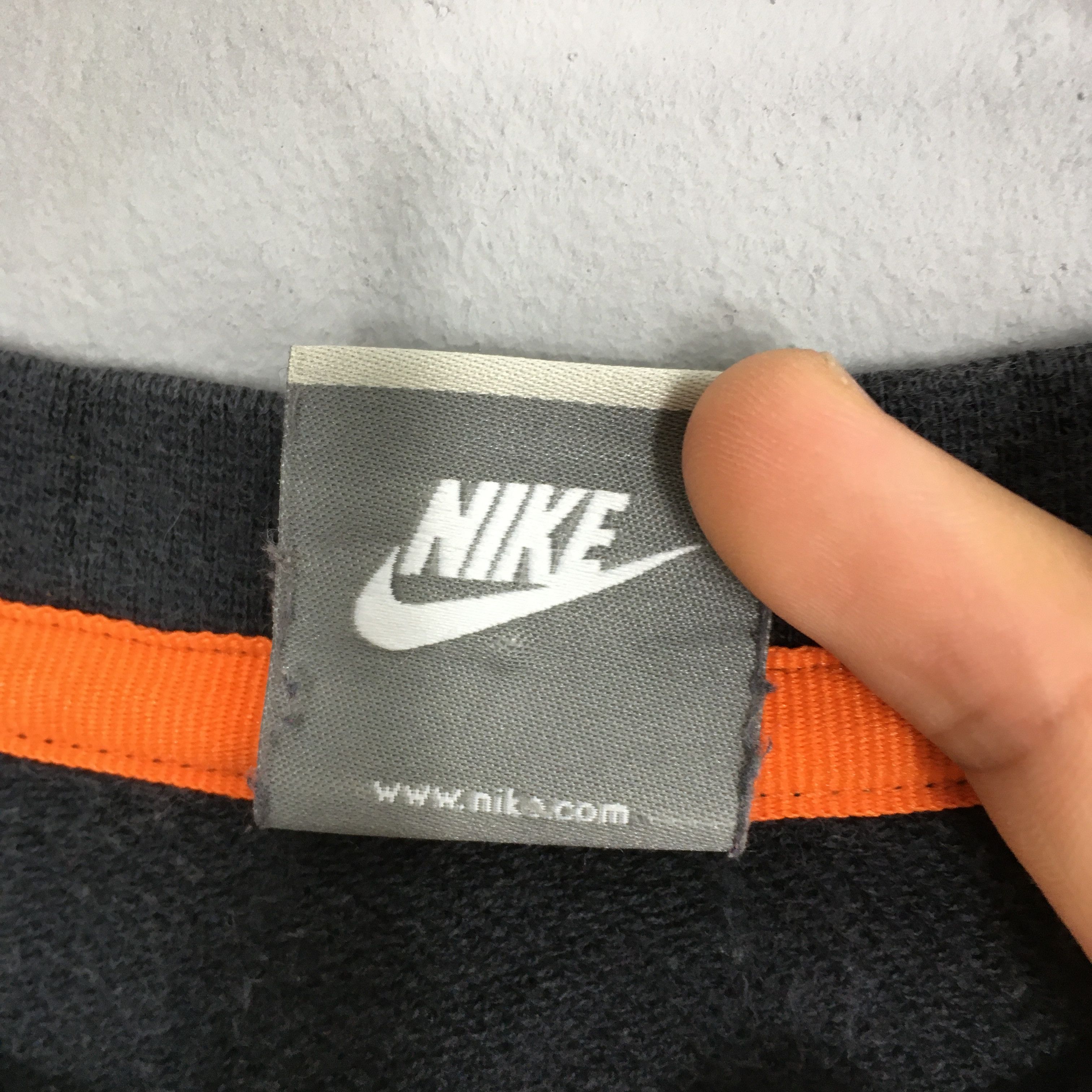 Nike Vintage Y2K Nike Swoosh Blue Sweatshirt Medium Size US M / EU 48-50 / 2 - 7 Thumbnail