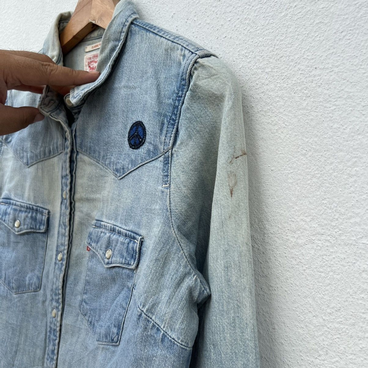 Levi's DENIM BUTTON JACKET LEVI’S PUNK STYLE FULL PRINT Size US S / EU 44-46 / 1 - 9 Thumbnail