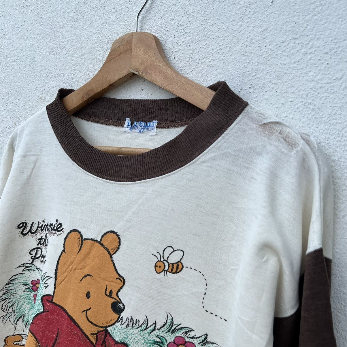 Cartoon Network DISTRESSED DESIGN DISNEY POOH LONG SLEEVE BIG LOGO Size US M / EU 48-50 / 2 - 5 Thumbnail