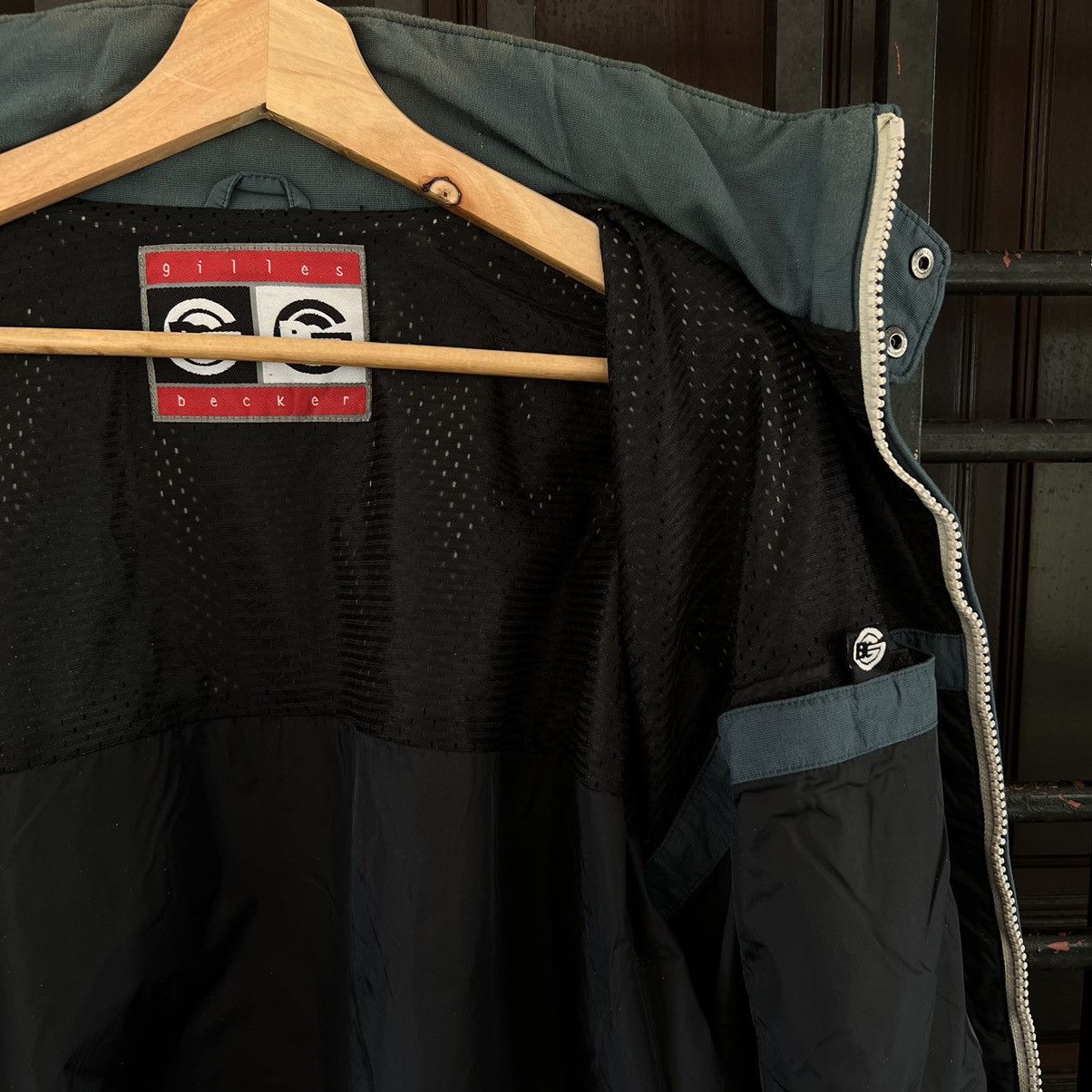 Japanese Brand GILLES BECKER ZIPPER SKI JACKET CASUAL DESIGN STYLE Size US L / EU 52-54 / 3 - 11 Thumbnail