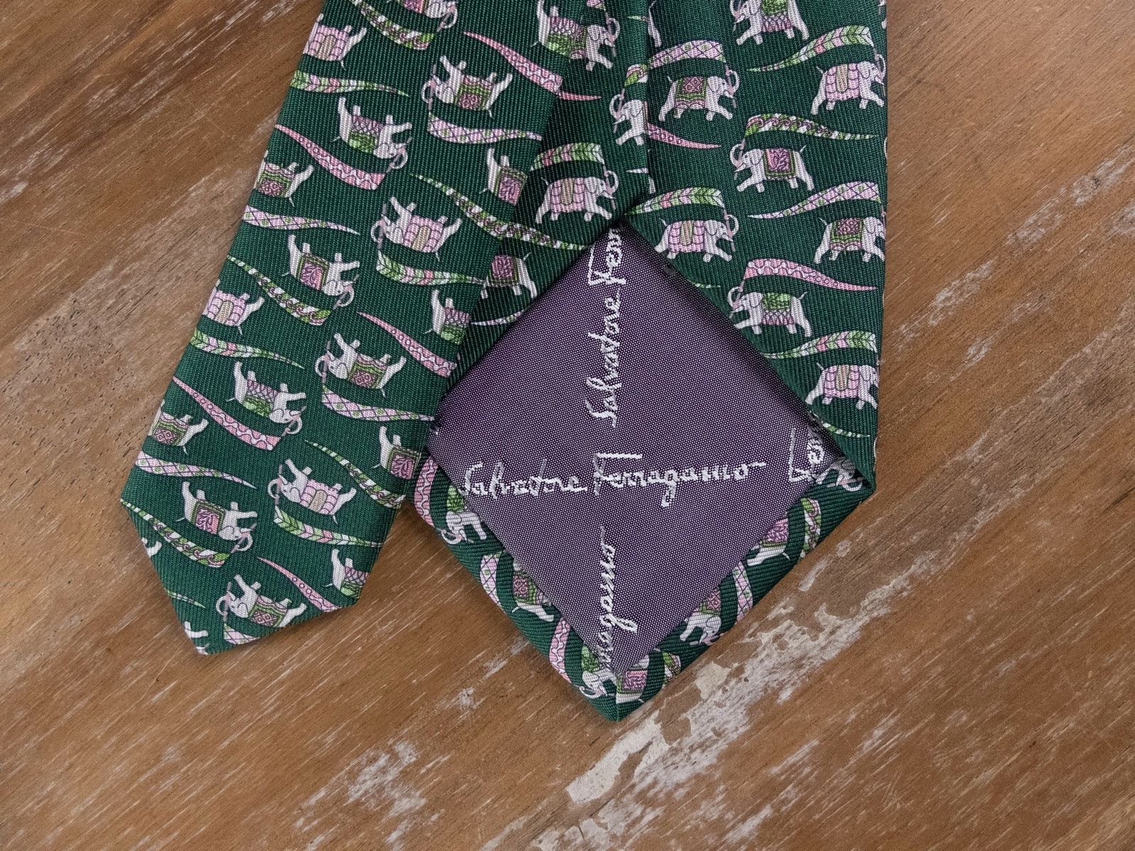 Salvatore Ferragamo SALVATORE FERRAGAMO green Indian elephant print silk tie Size ONE SIZE - 4 Thumbnail