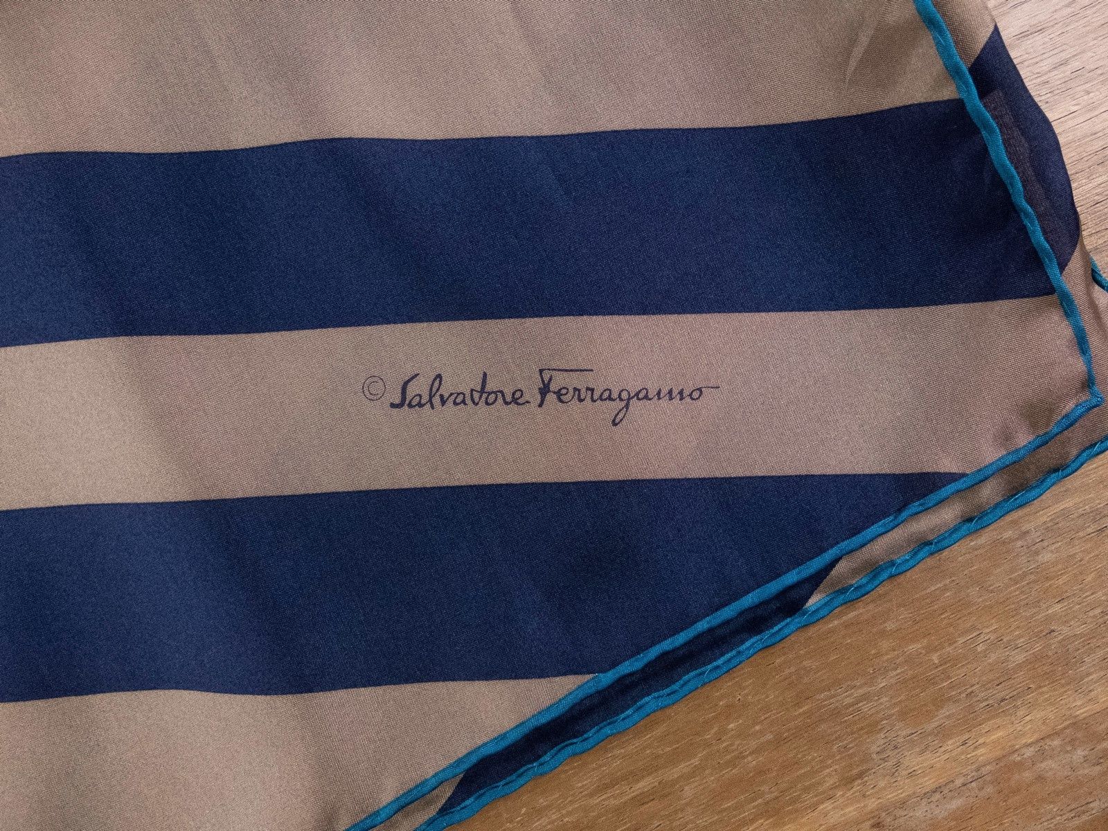 Salvatore Ferragamo SALVATORE FERRAGAMO large rectangle silk scarf - NWT Size ONE SIZE - 5 Thumbnail