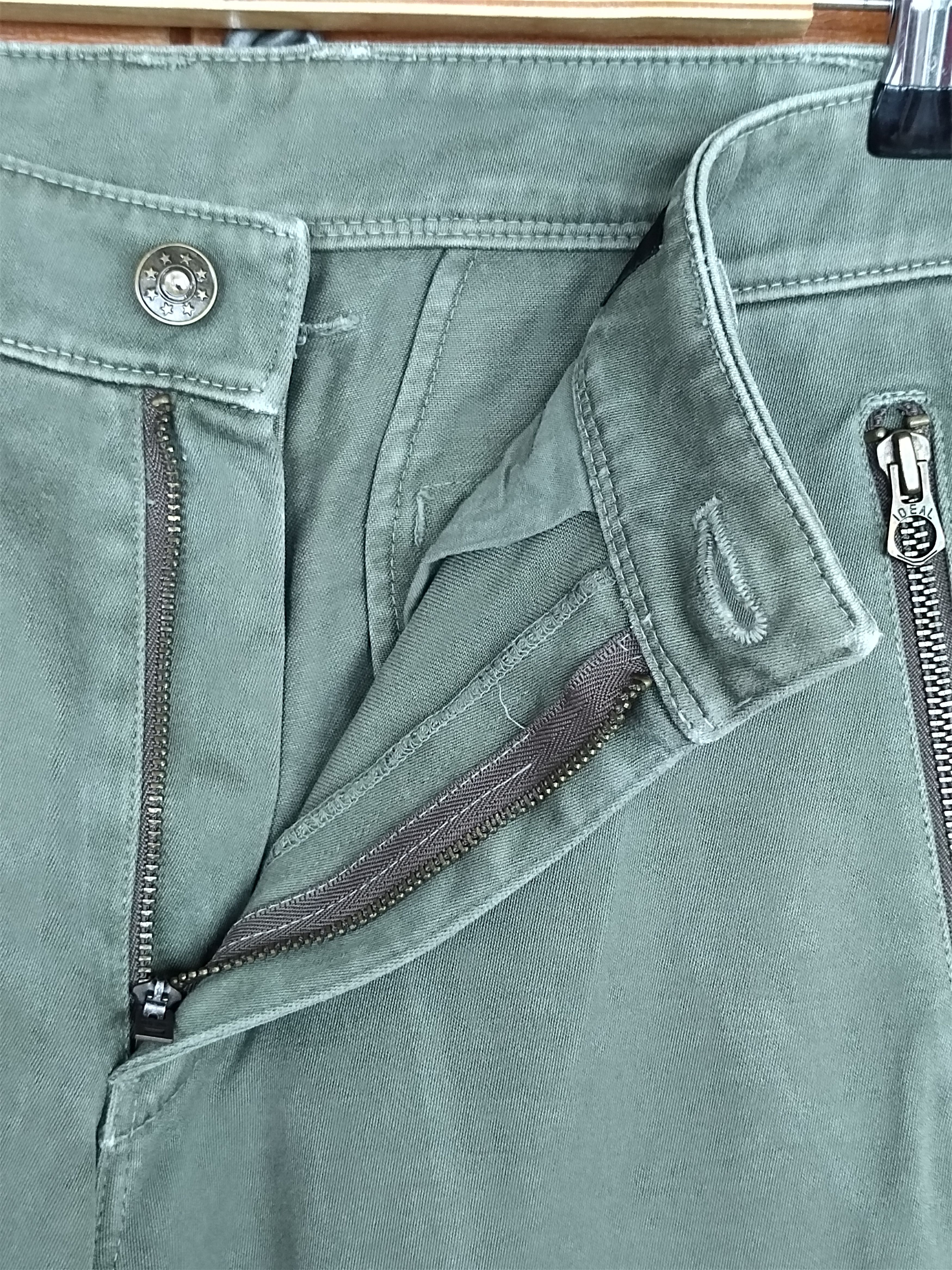 Lounge Lizard Japanese Brand Lounge Lizard Waxed Cotton Cargo Pants Size US 32 / EU 48 - 13 Thumbnail