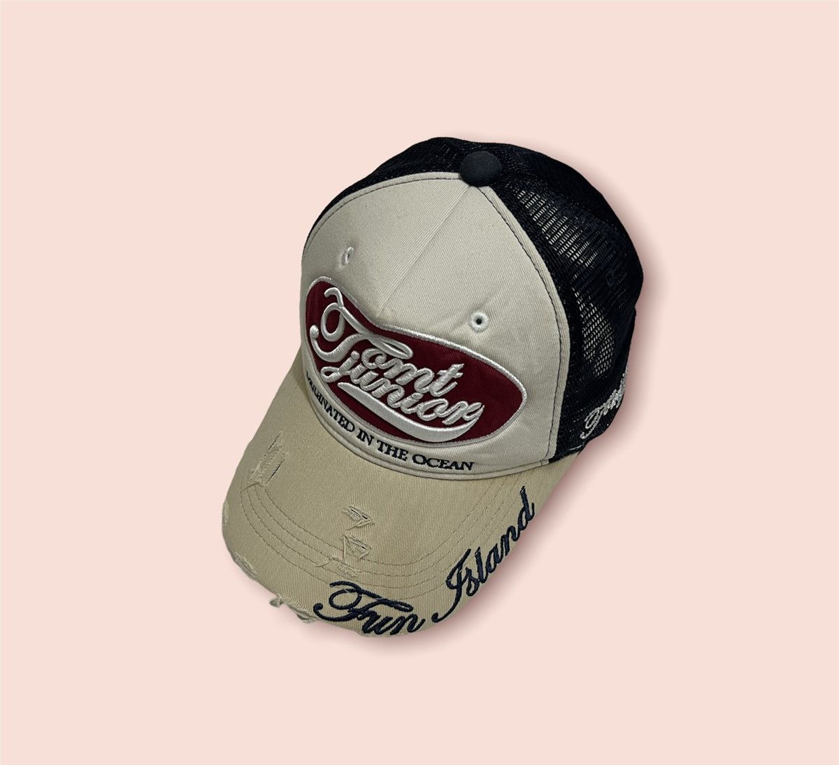 Japanese Brand × Sun Surf THOMT JUNIOR DISTRESSED TRUCKER SNAPBACK Size ONE SIZE - 1 Thumbnail