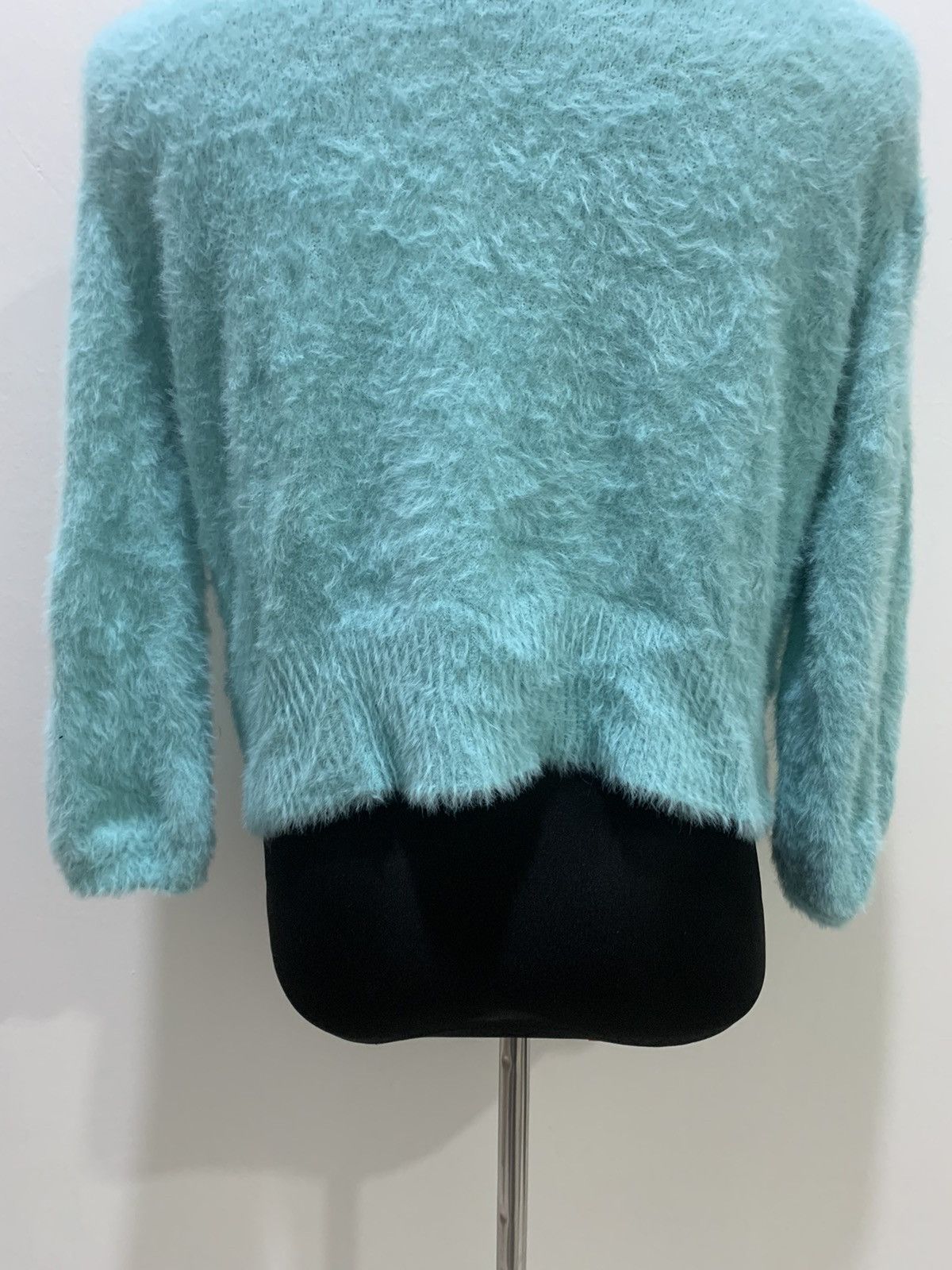 Aran Isles Knitwear × Japanese Brand HUSHUSH Embroidery Soft Fluffy Shaggy Knit Cardigan Sweater Size M / US 6-8 / IT 42-44 - 14 Thumbnail