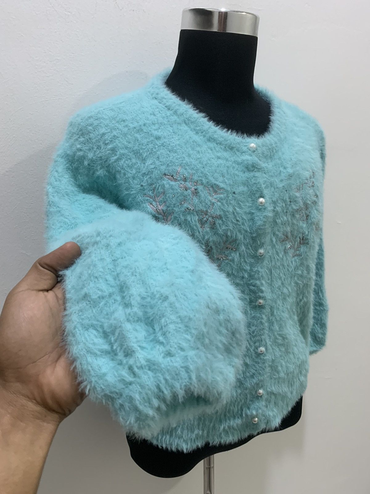 Aran Isles Knitwear × Japanese Brand HUSHUSH Embroidery Soft Fluffy Shaggy Knit Cardigan Sweater Size M / US 6-8 / IT 42-44 - 10 Thumbnail