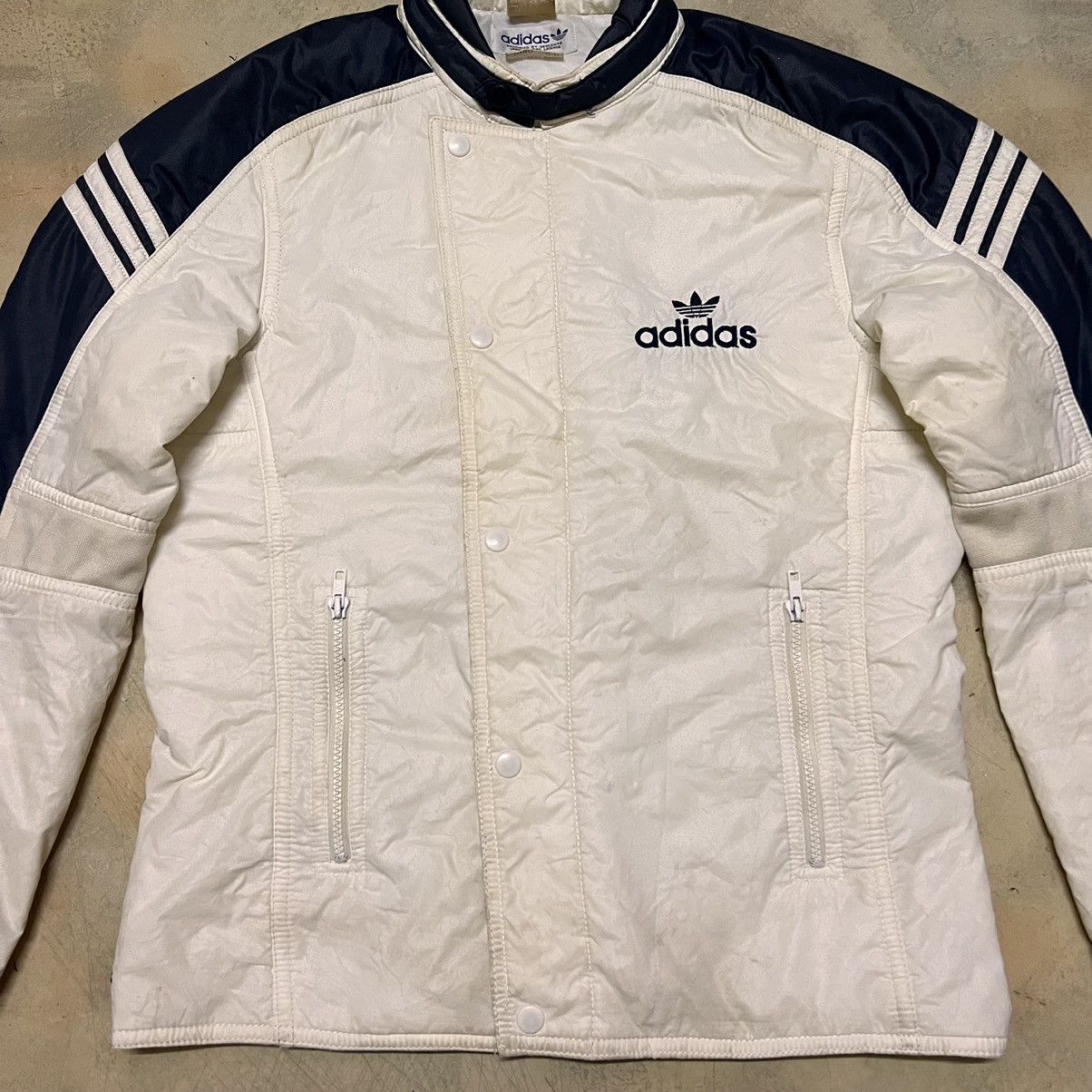 Adidas Vintage Adidas Trefoil Jacket Distressed Size US M / EU 48-50 / 2 - 3 Thumbnail