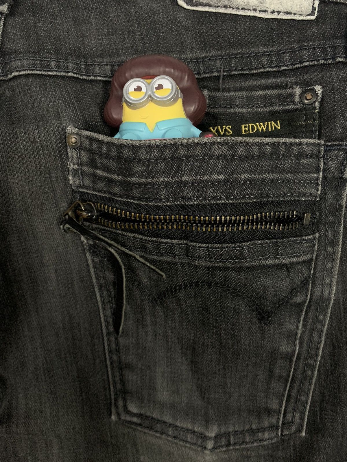 Edwin Vintage Edwin XVS Black Faded Loose Fit Distressed Jeans Size US 33 - 15 Thumbnail