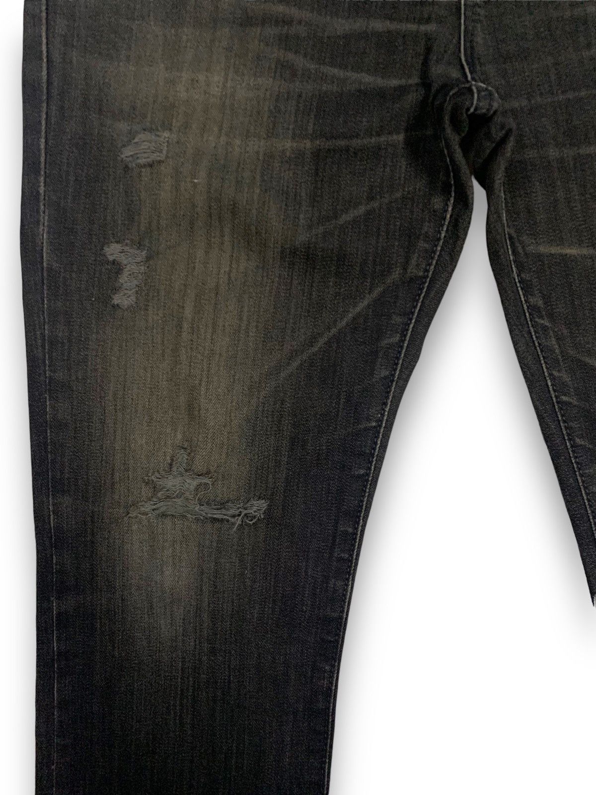 Edwin Vintage Edwin XVS Black Faded Loose Fit Distressed Jeans Size US 33 - 7 Thumbnail