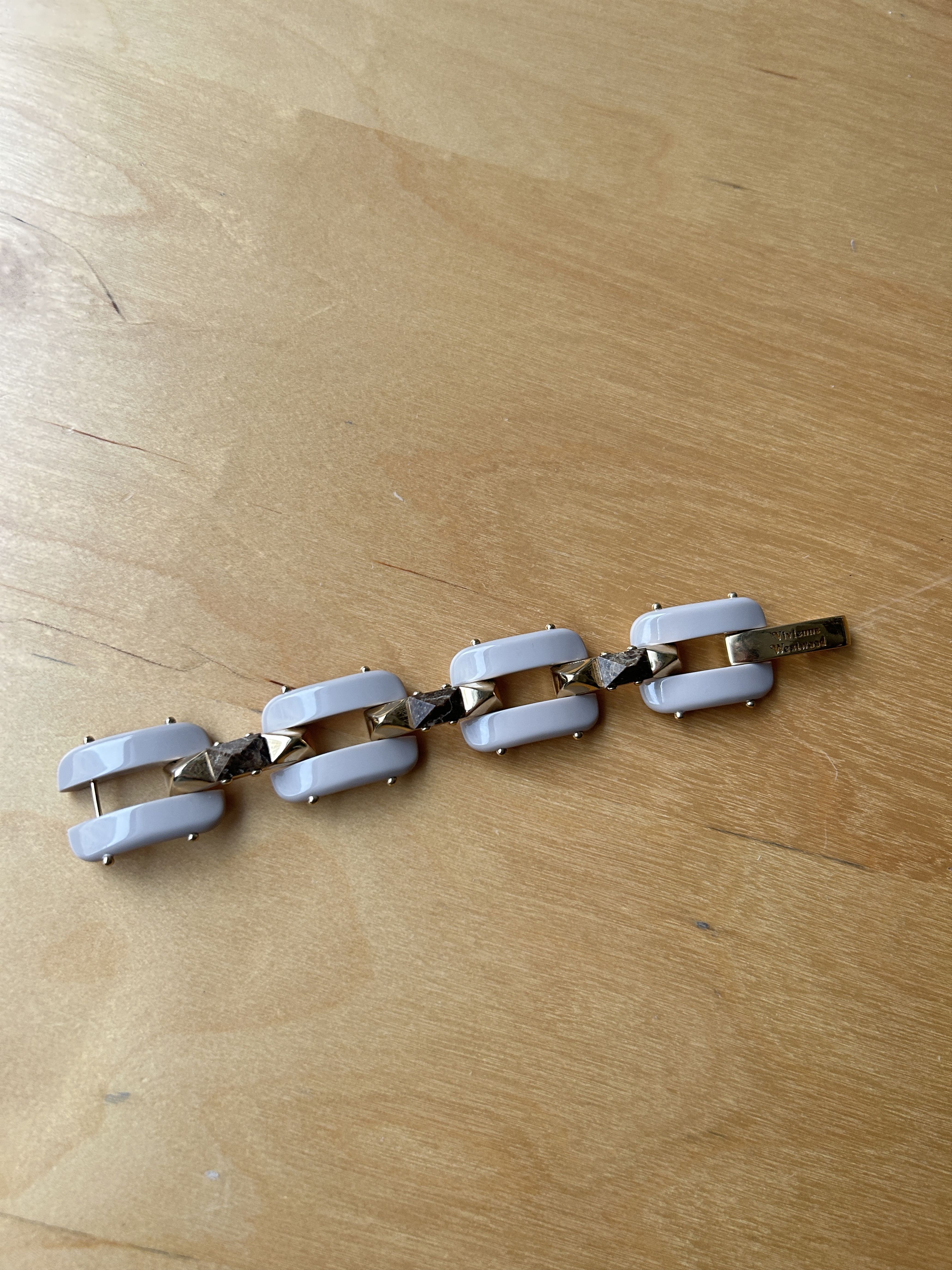 Vivienne Westwood Grey Bendable Metal w/ Resin Chunky Bracelet Size ONE SIZE - 6 Thumbnail
