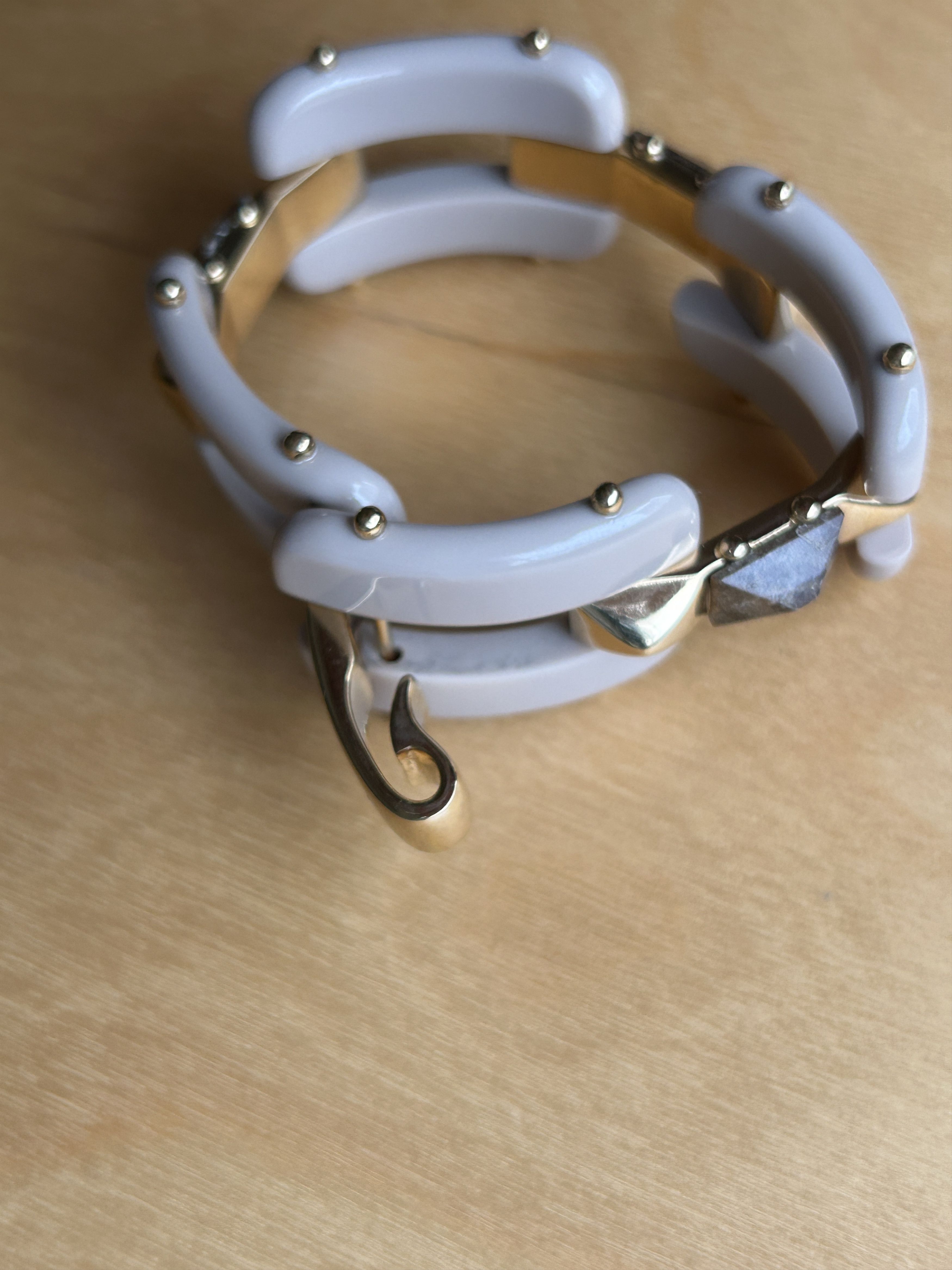 Vivienne Westwood Grey Bendable Metal w/ Resin Chunky Bracelet Size ONE SIZE - 2 Thumbnail
